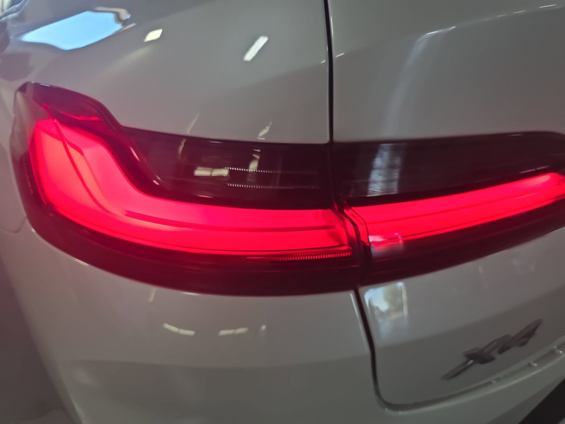 Used 2024 BMW X4 xDrive30i w/ Parking Assistance Package AWD/4WD image 33