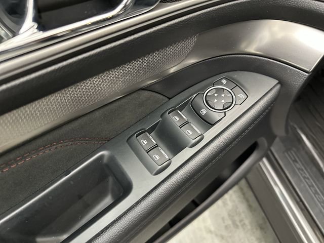 Used 2019 Ford Explorer XLT w/ Equipment Group 202A image 18