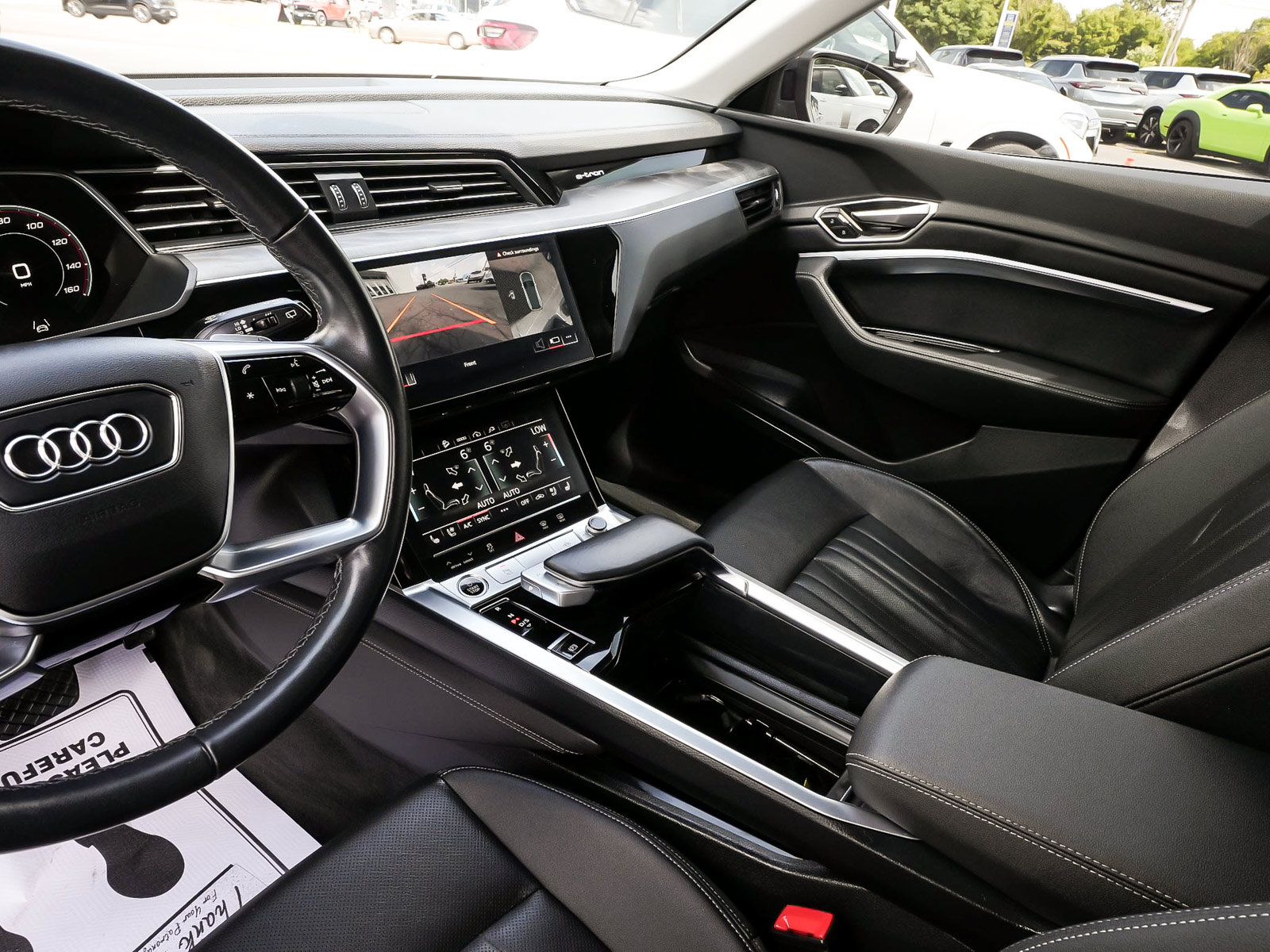 Used 2024 Audi Q8 e-tron Premium Plus w/ Premium Plus Package AWD/4WD image 17