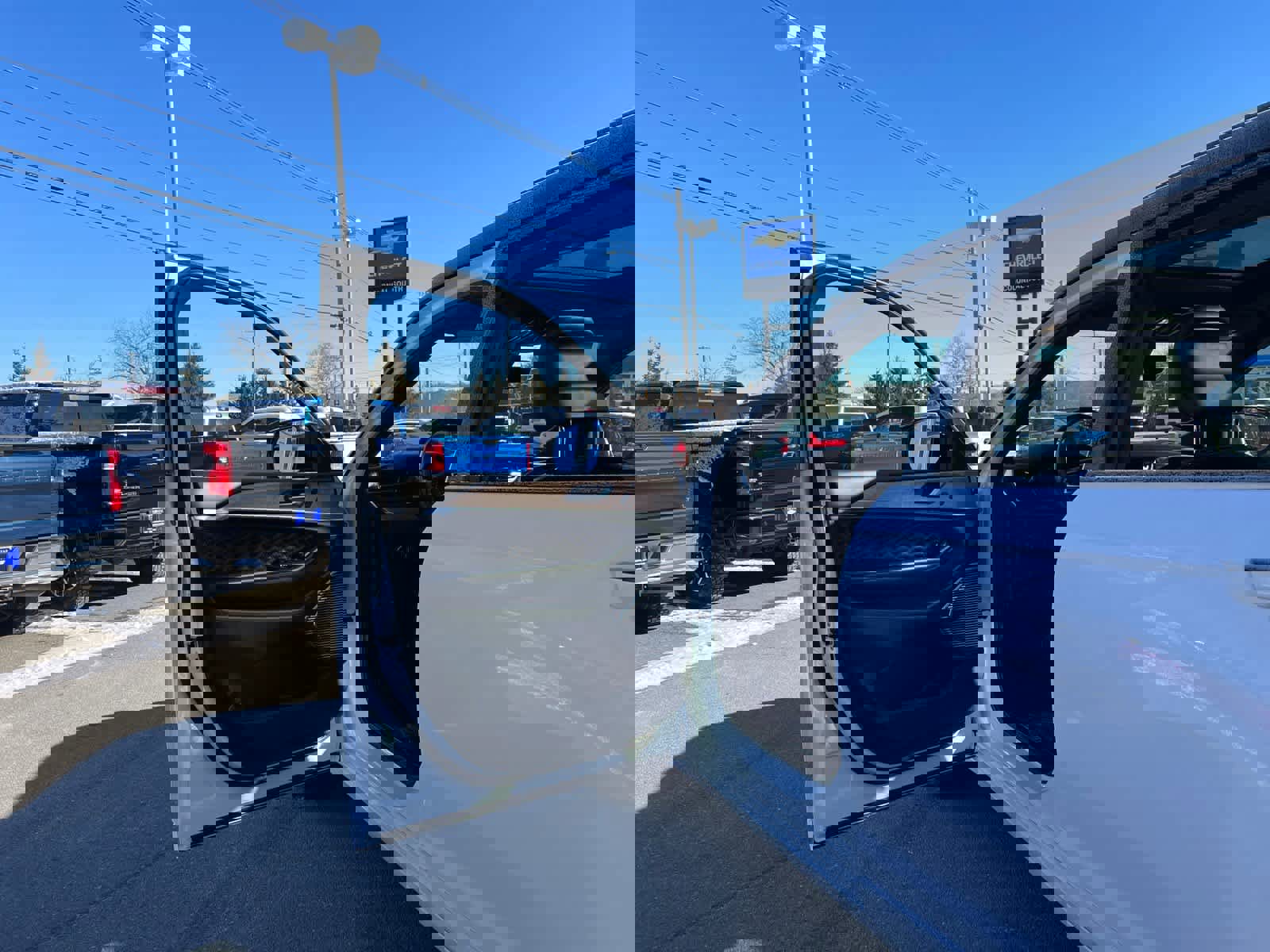 Used 2024 Jeep Grand Cherokee L Summit image 15