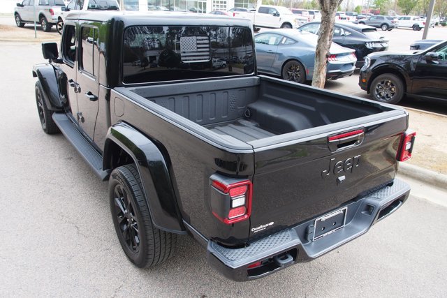 Used 2021 Jeep Gladiator Overland image 5