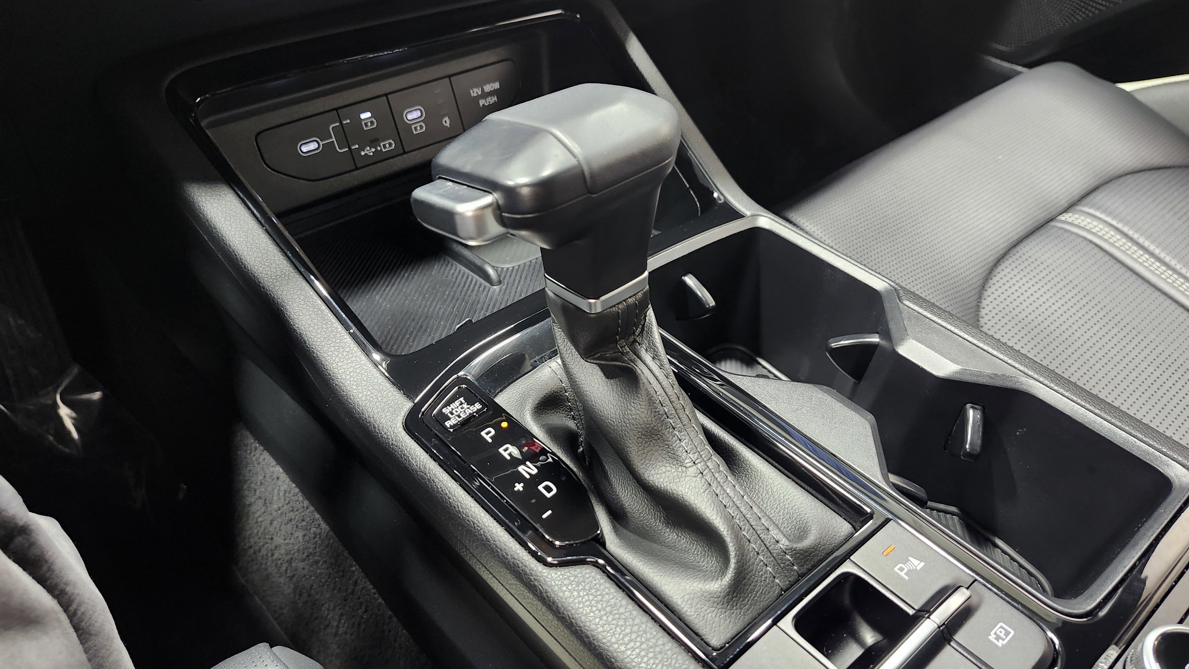 Used 2025 Kia K5 GT-Line image 9