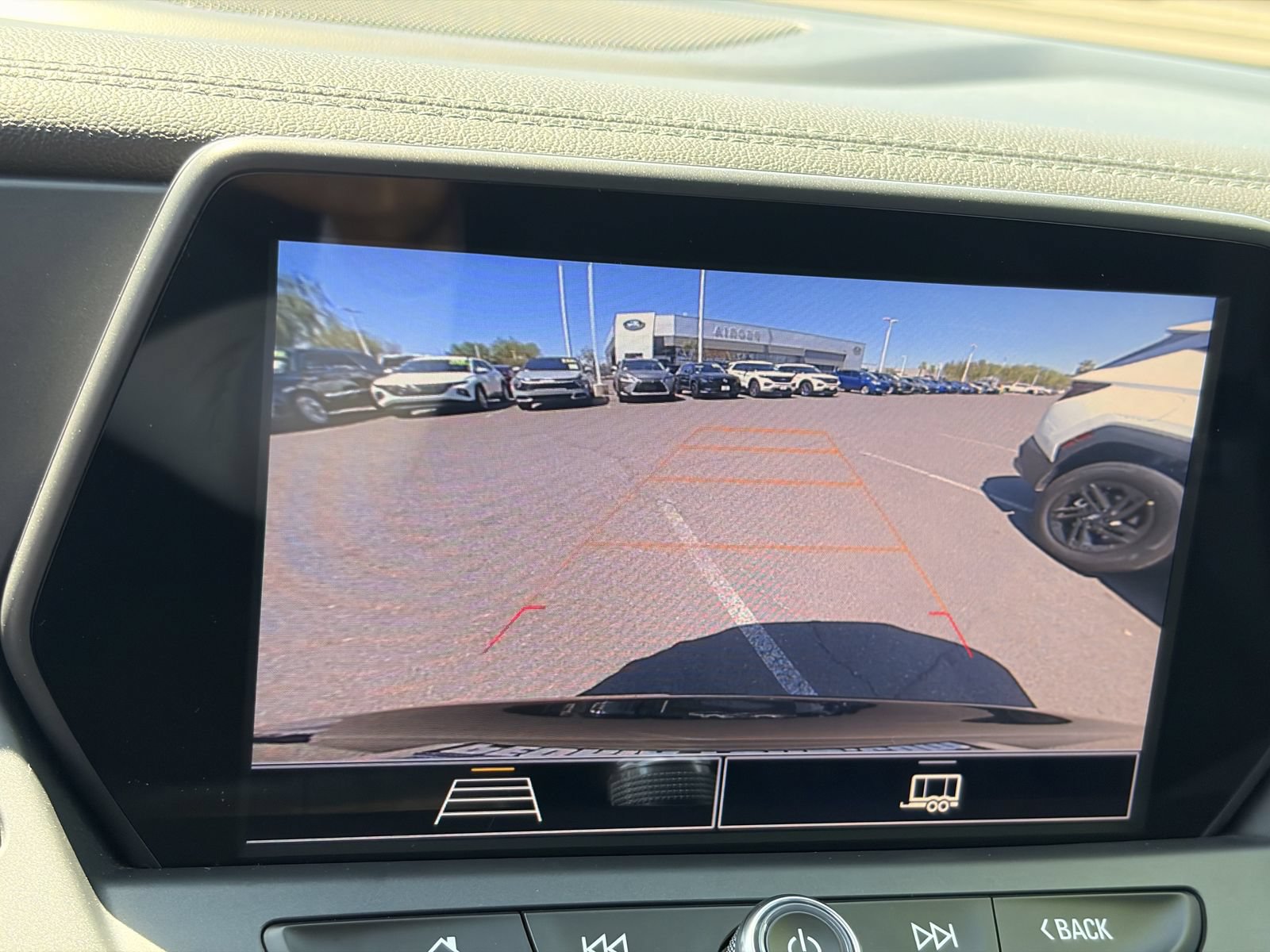 Used 2021 Chevrolet Blazer LT FWD image 21