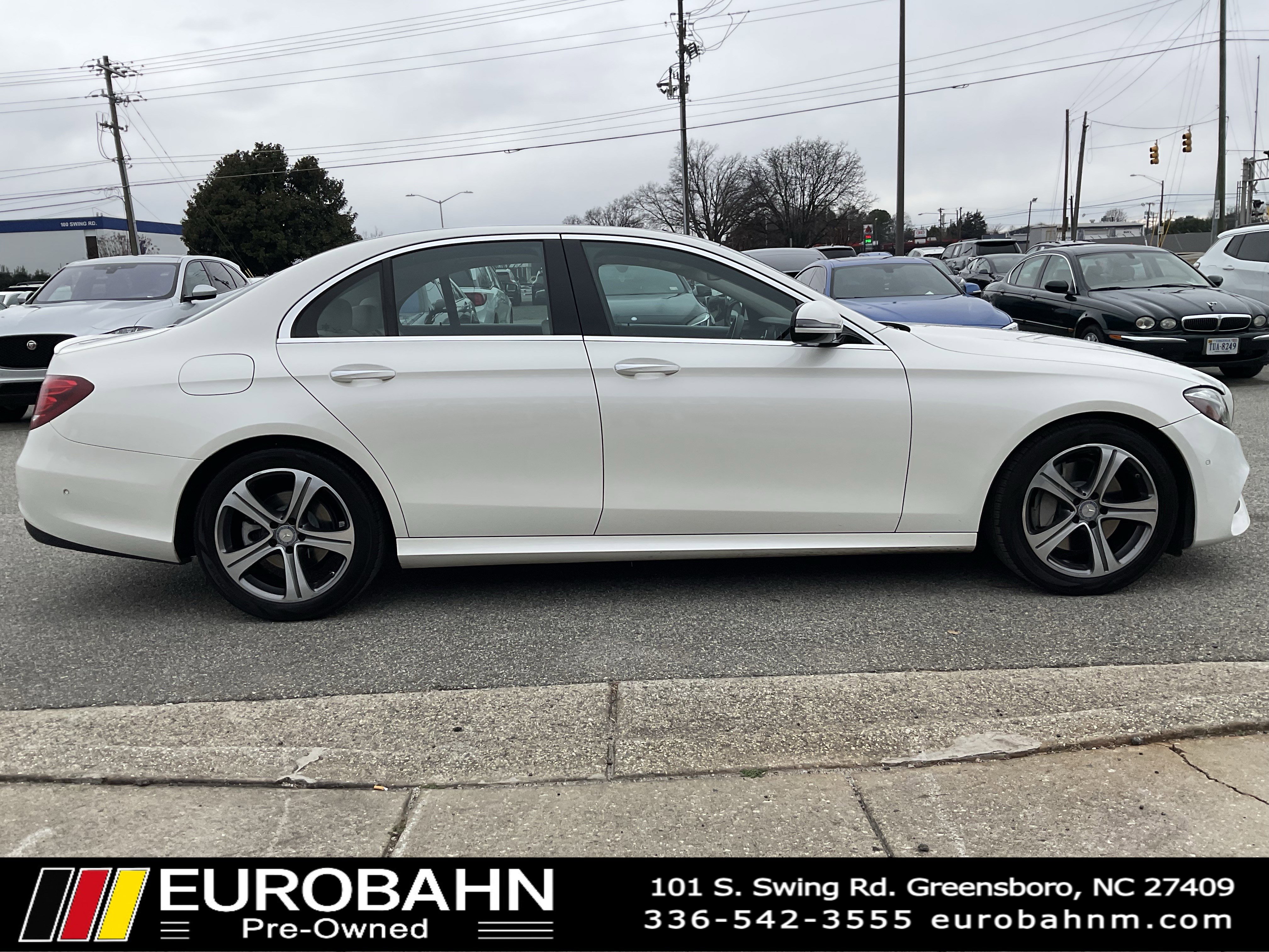 Used 2017 Mercedes-Benz E 300 image 23
