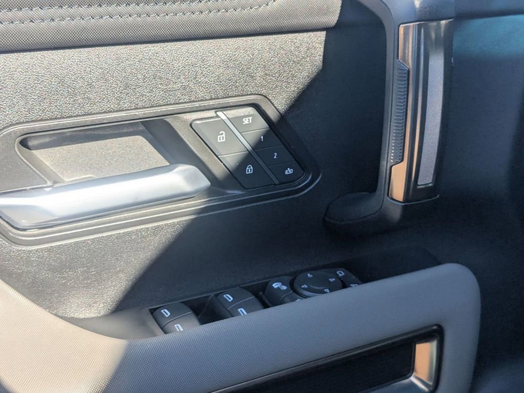 Used 2024 GMC Hummer EV 3X image 14