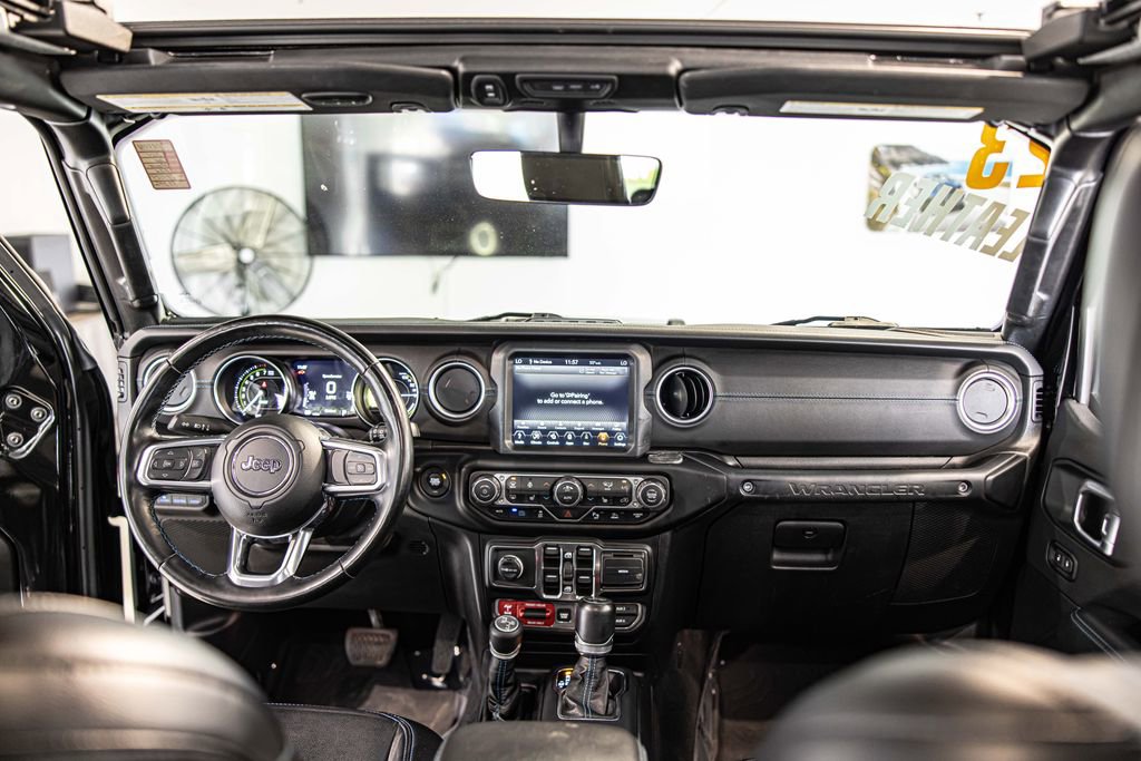 Used 2021 Jeep Wrangler Unlimited Rubicon 4xe w/ Steel Bumper Group AWD/4WD image 35