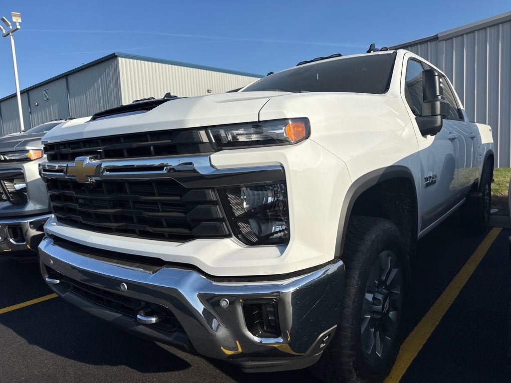 New 2026 Chevrolet Silverado 2500 LT AWD/4WD image 1