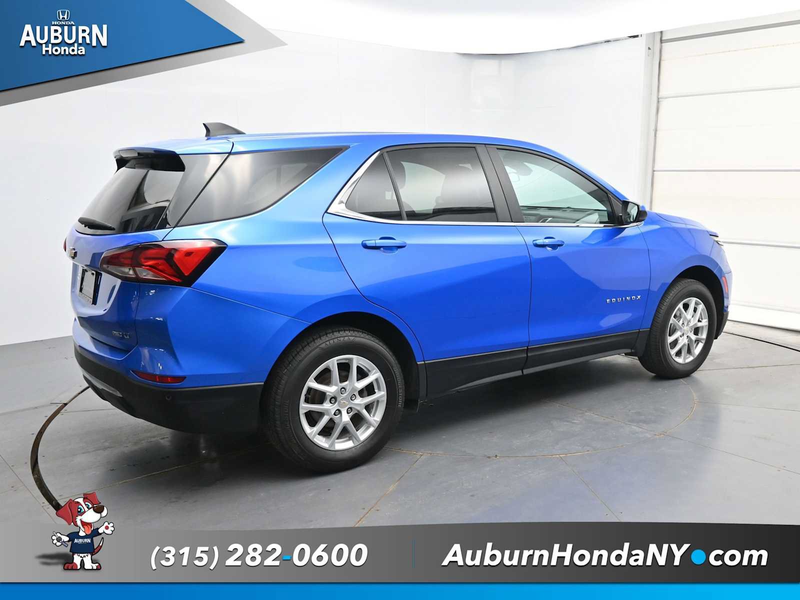 Used 2024 Chevrolet Equinox LT AWD/4WD image 16