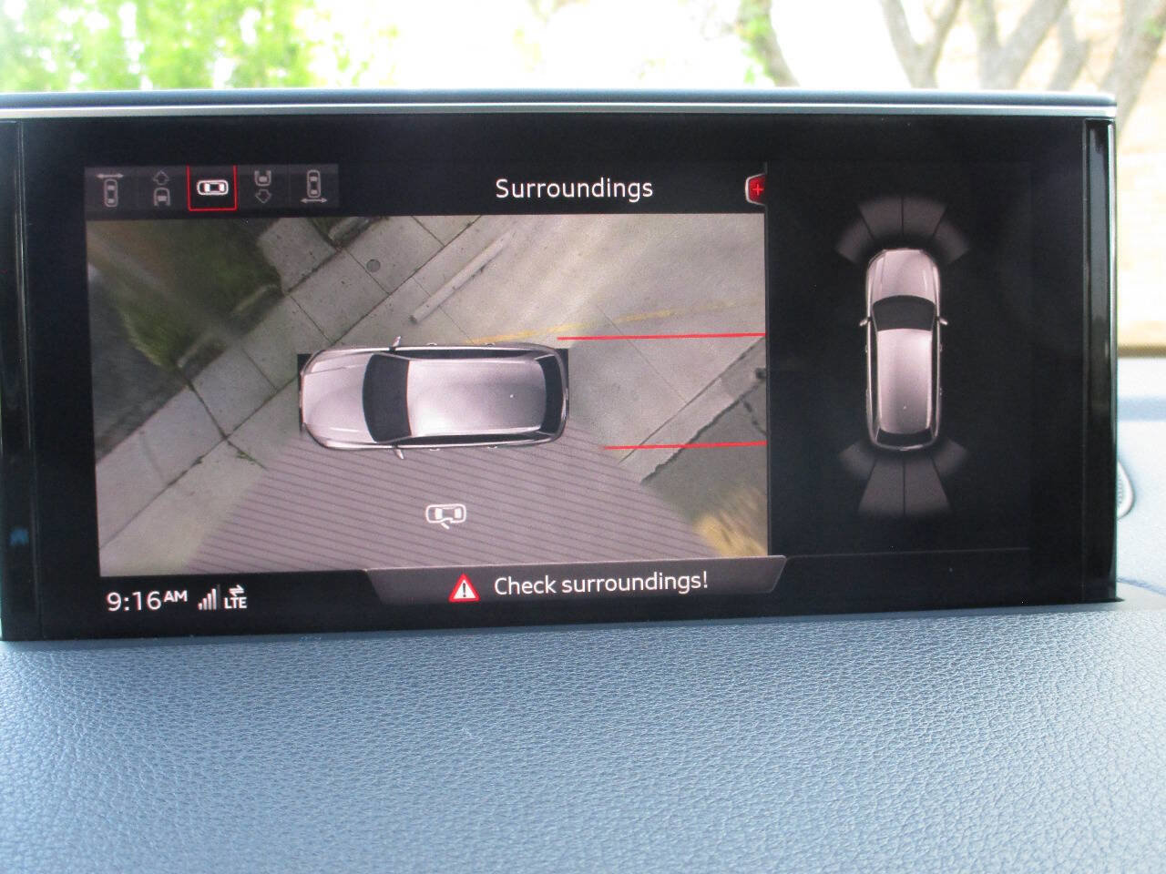 Used 2017 Audi Q7 3.0T Prestige w/ Prestige Package image 31