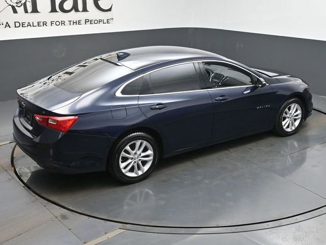 Used 2018 Chevrolet Malibu LT image 39