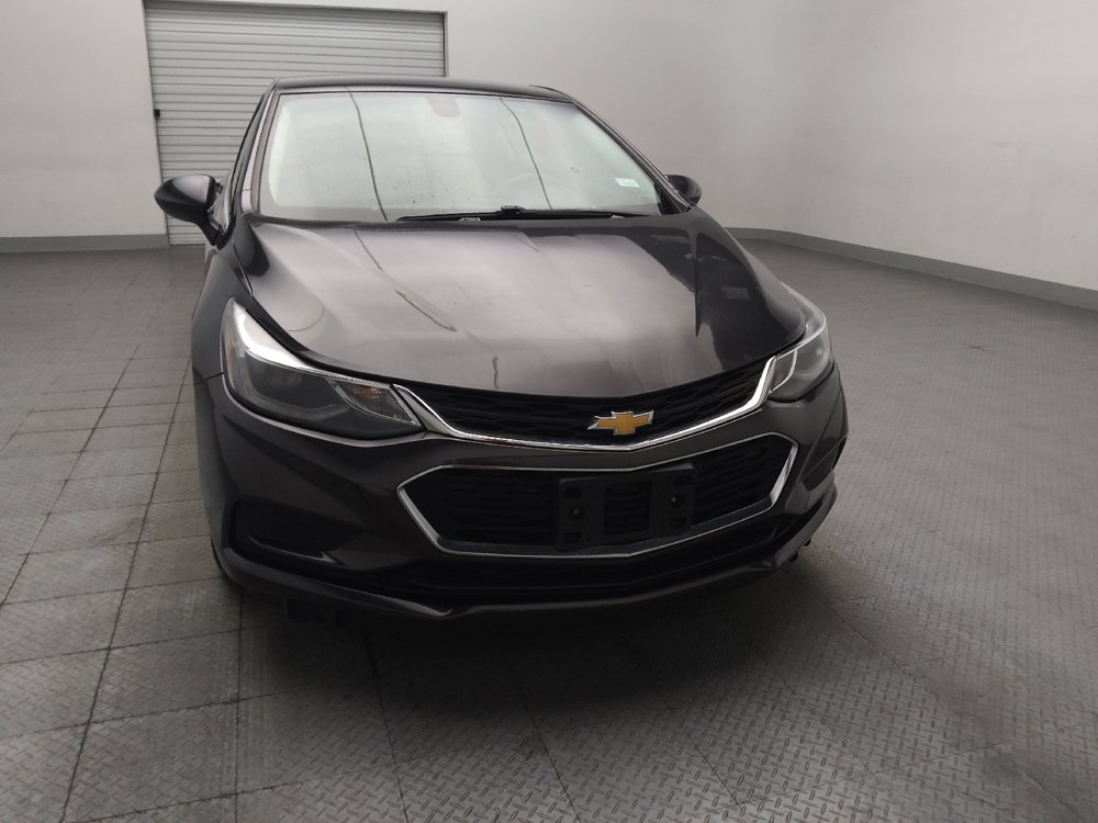 Used 2017 Chevrolet Cruze LT w/ Convenience Package FWD image 14