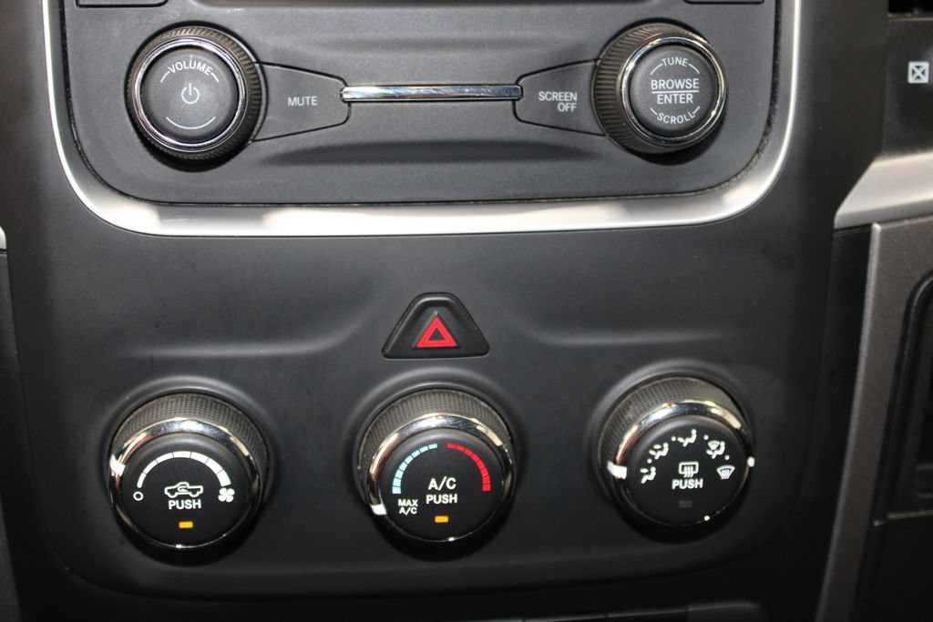 Used 2024 RAM 1500 Classic SLT AWD/4WD image 46