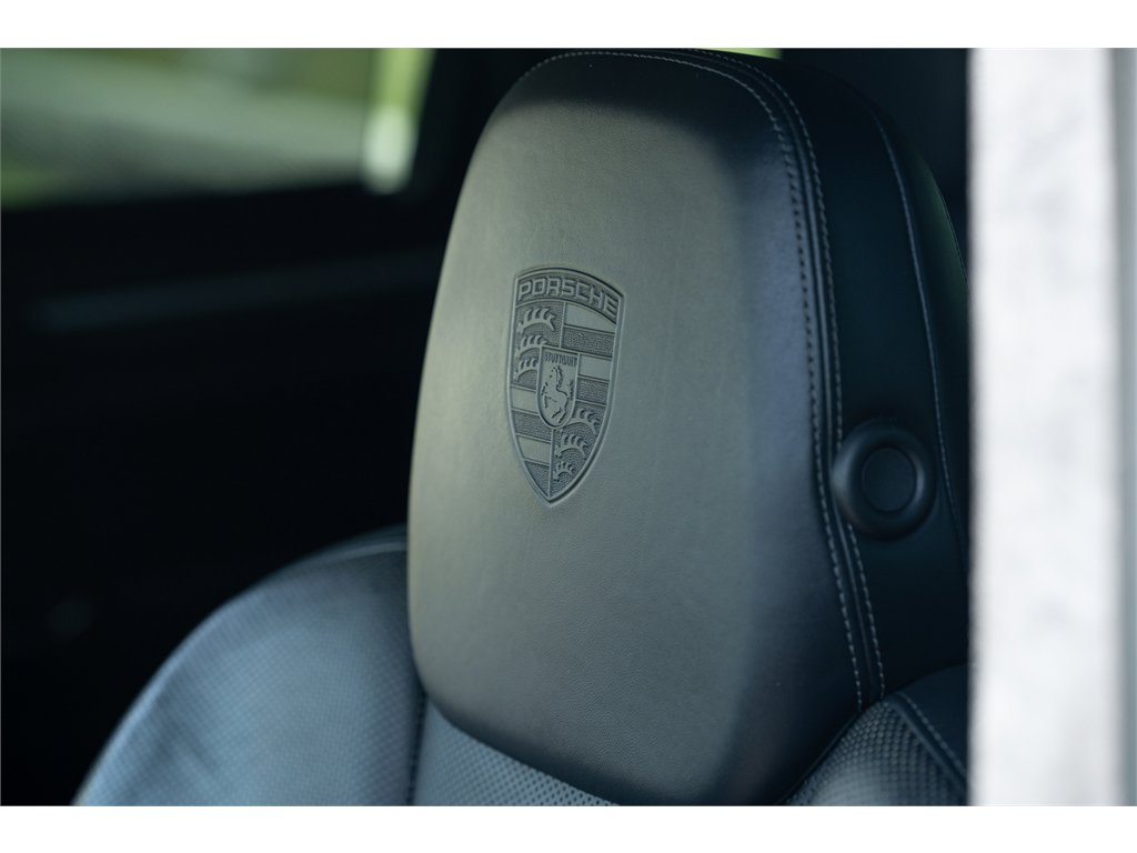 Used 2017 Porsche Cayenne image 16