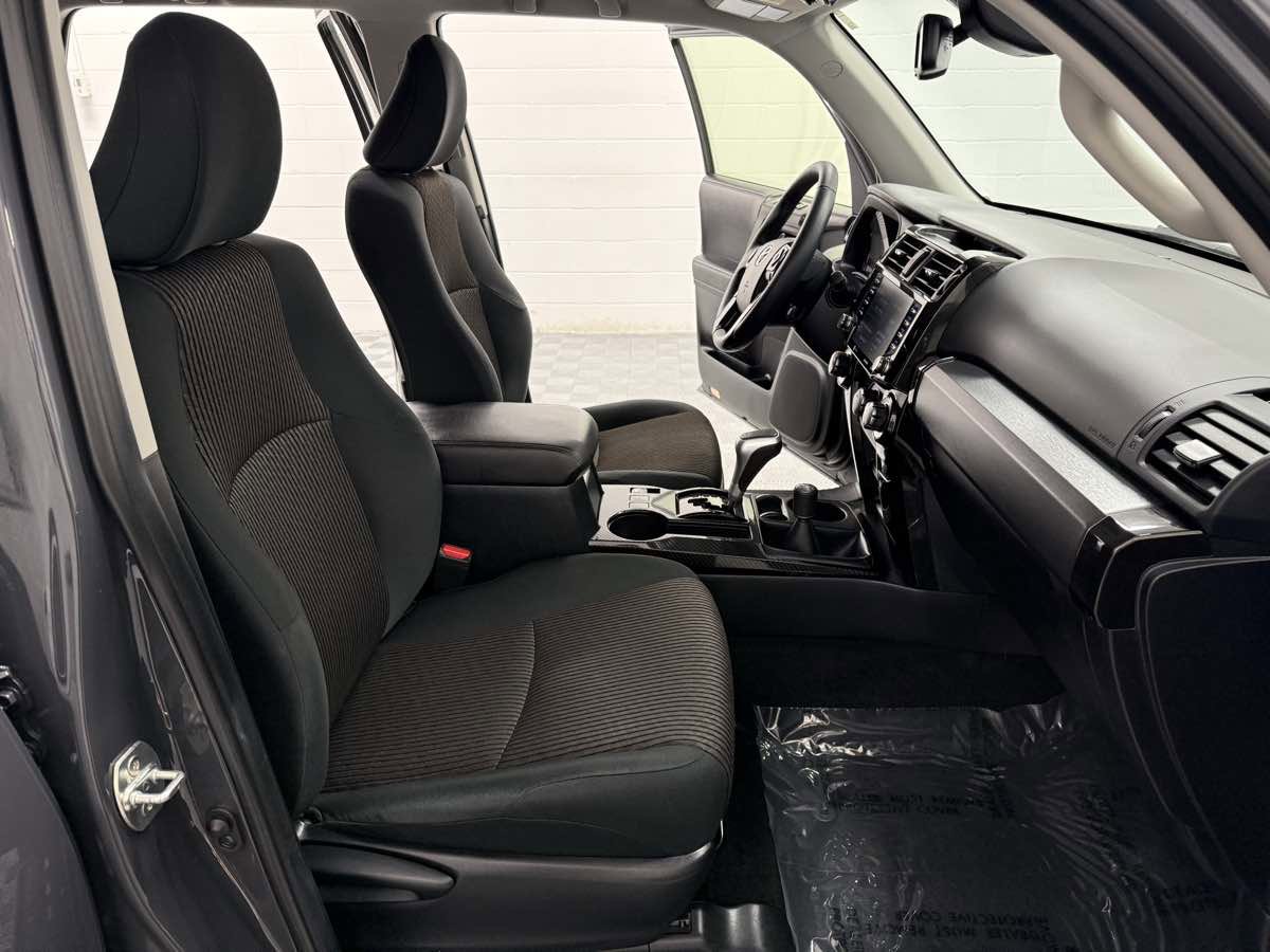 Used 2024 Toyota 4Runner TRD Off-Road image 15