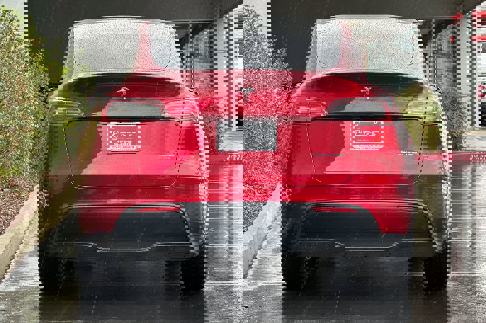 Used 2024 Tesla Model Y Long Range image 8