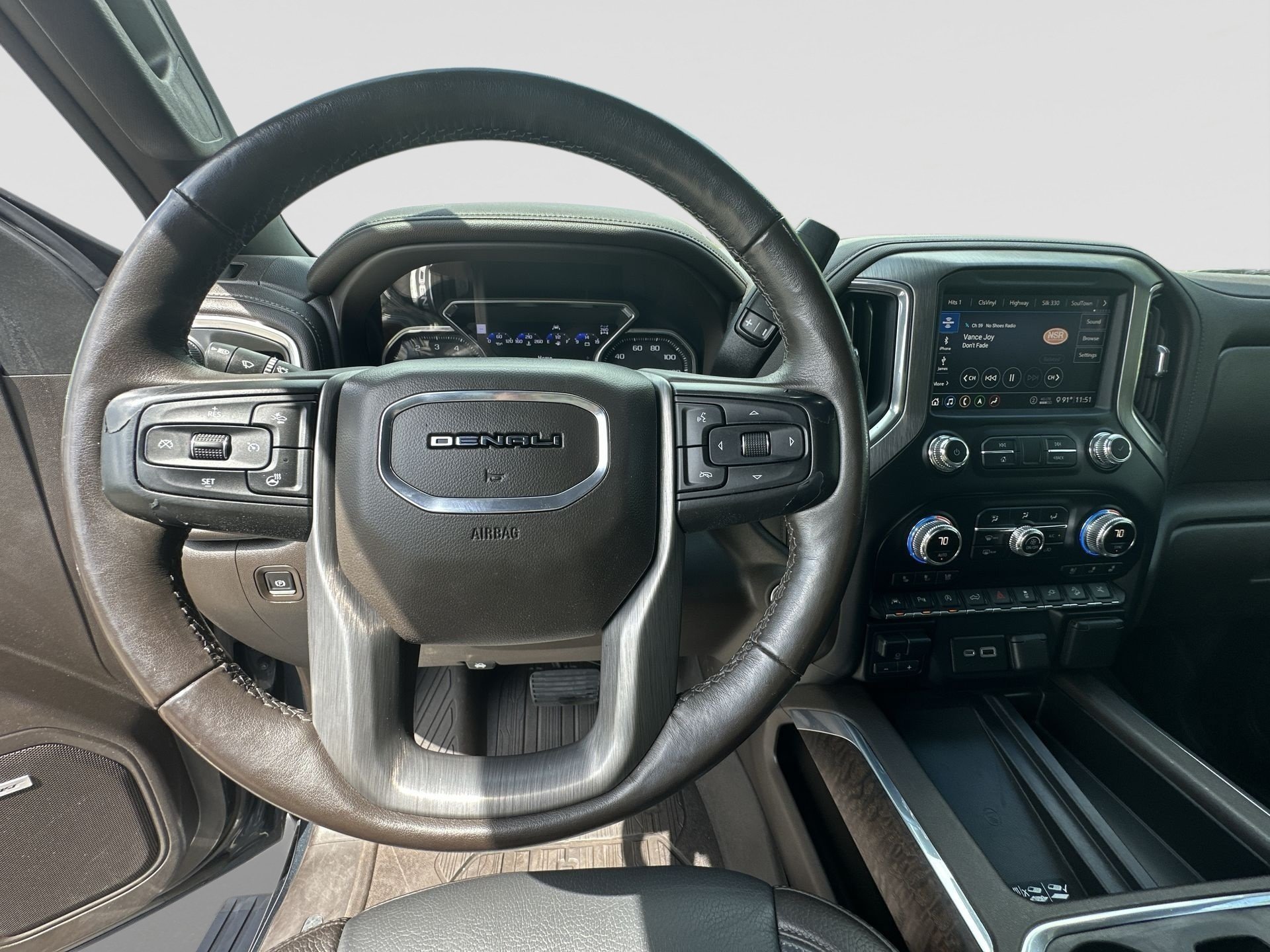 Certified 2020 GMC Sierra 1500 Denali w/ Denali Ultimate Package AWD/4WD image 11