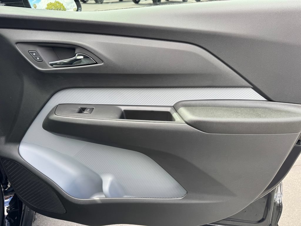 New 2027 Chevrolet Bolt LT FWD image 9
