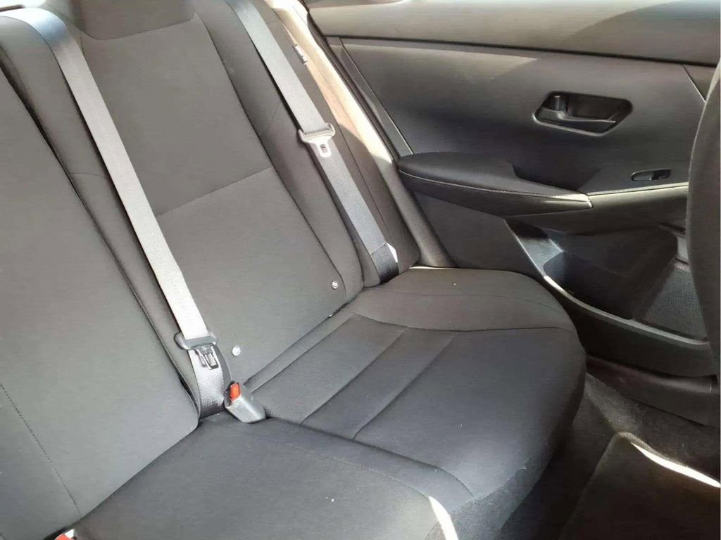 Used 2024 Nissan Sentra S image 18