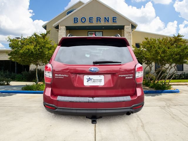 Used 2016 Subaru Forester 2.5i Touring AWD/4WD image 4