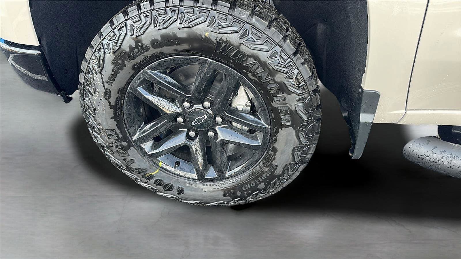 Used 2026 Chevrolet Silverado 1500 Custom Trail Boss image 41