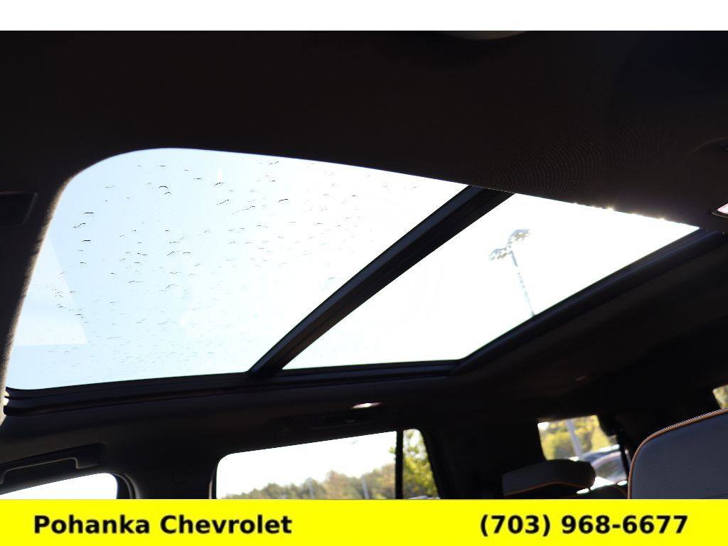 Used 2022 GMC Yukon AT4 AWD/4WD image 19