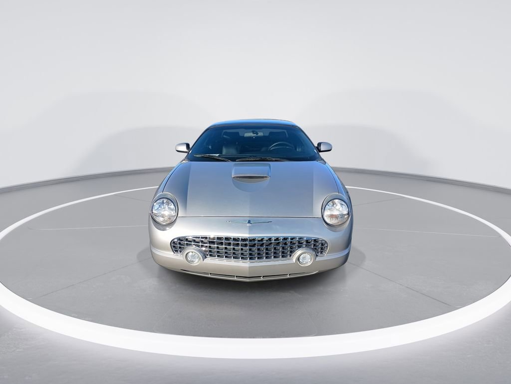 Used 2004 Ford Thunderbird image 3
