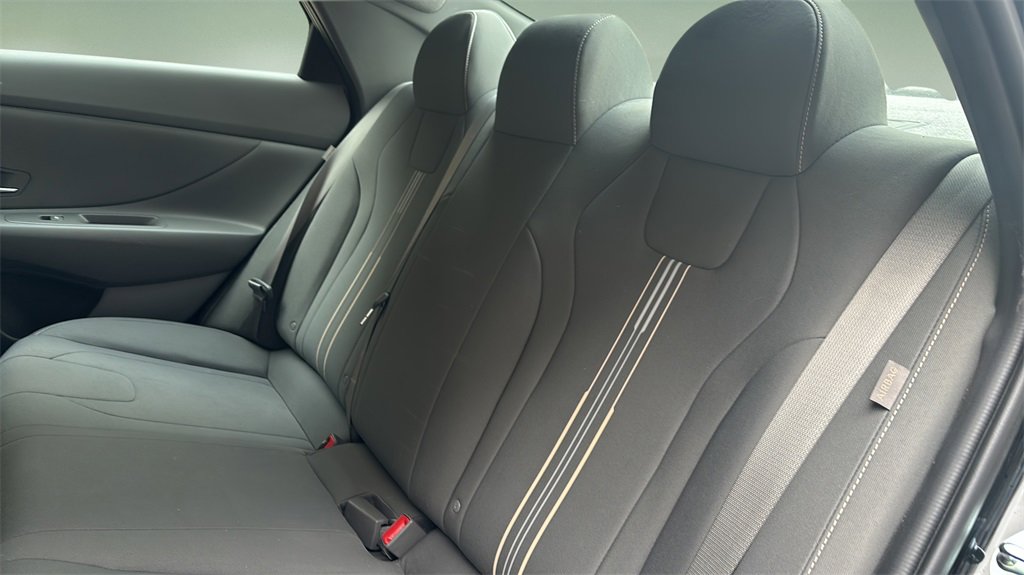 Certified 2024 Hyundai Elantra SEL image 12