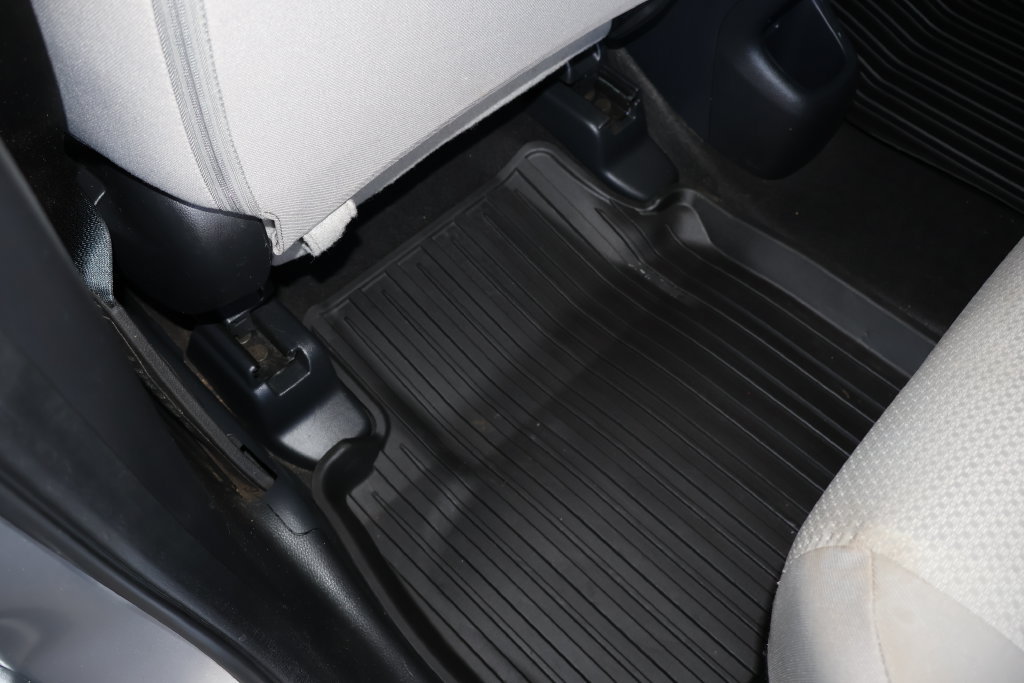 Used 2022 Honda HR-V LX image 42