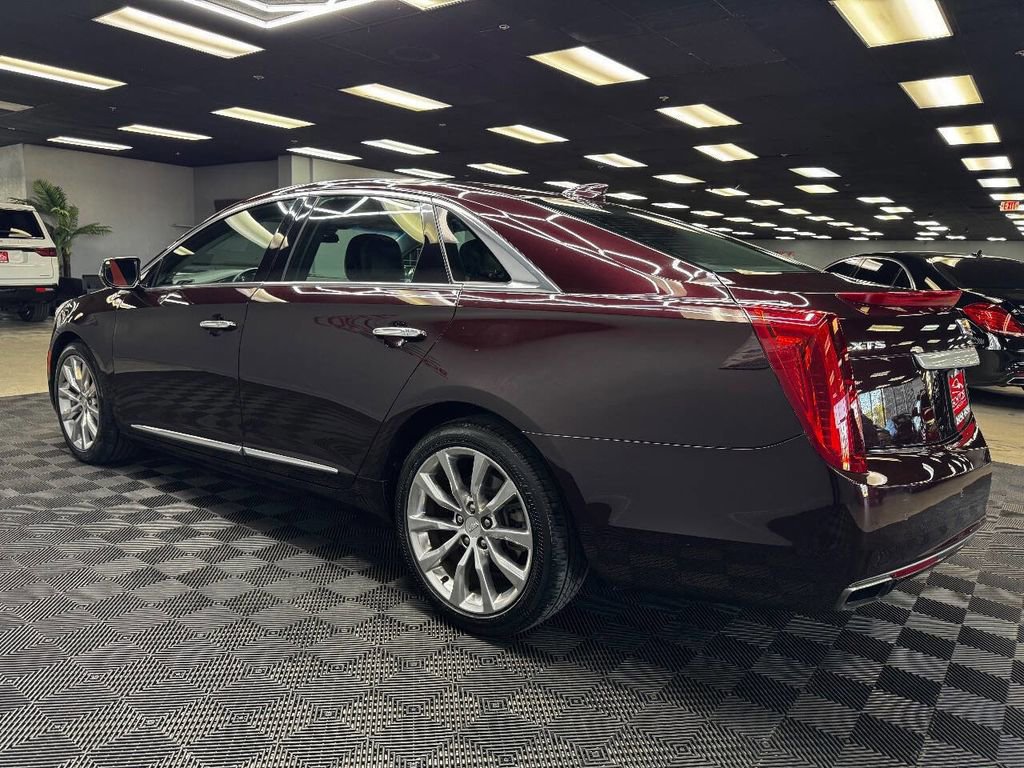 Used 2017 Cadillac XTS Premium Luxury FWD image 9