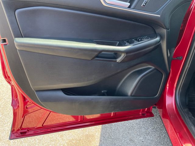 Used 2024 Ford Edge SEL w/ Convenience Package image 10