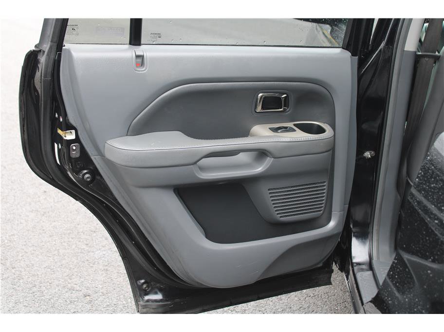 Used 2006 Honda Pilot EX-L image 11