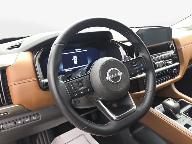 Used 2024 Nissan Pathfinder Platinum w/ Cargo Package FWD image 16