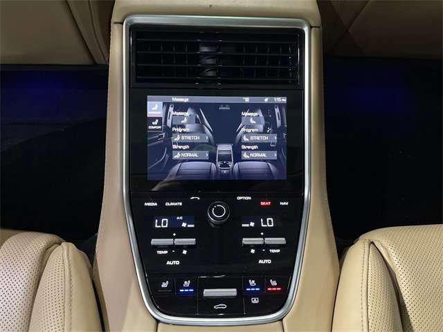 Used 2018 Porsche Panamera Turbo S Executive image 34