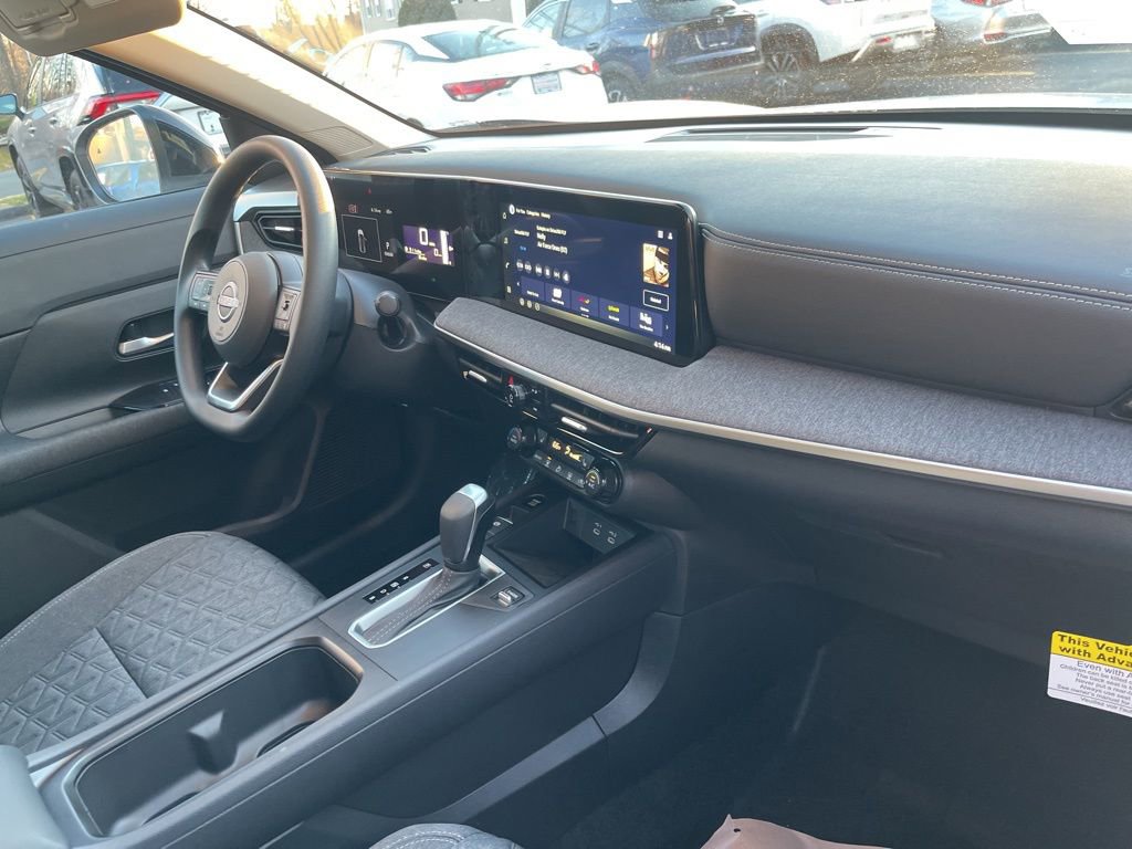 New 2026 Nissan Kicks SV w/ SV Premium Package image 13