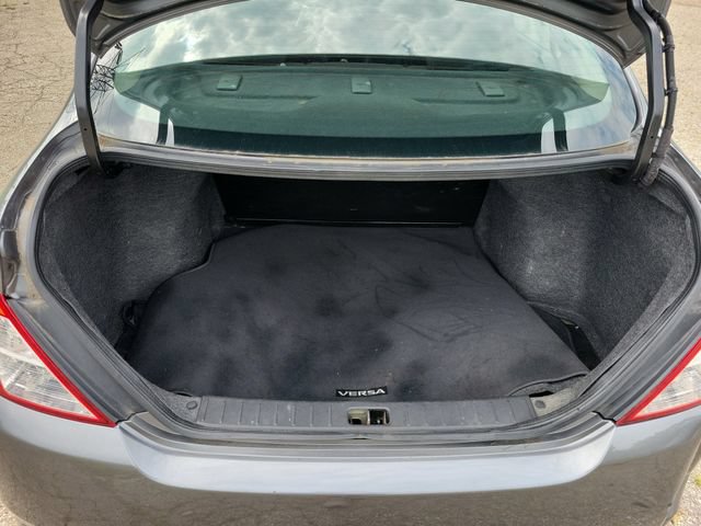 Used 2018 Nissan Versa S Plus FWD image 26