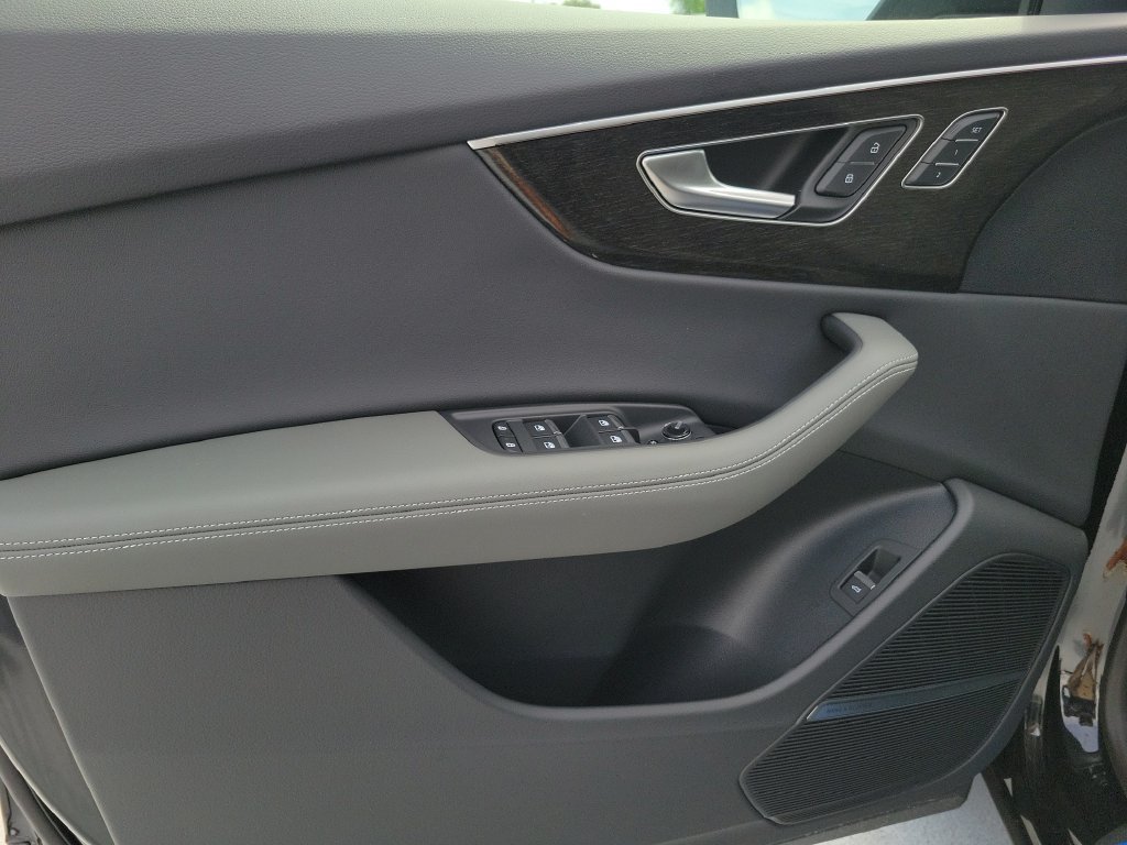 New 2027 Audi Q8 Premium Plus AWD/4WD image 19