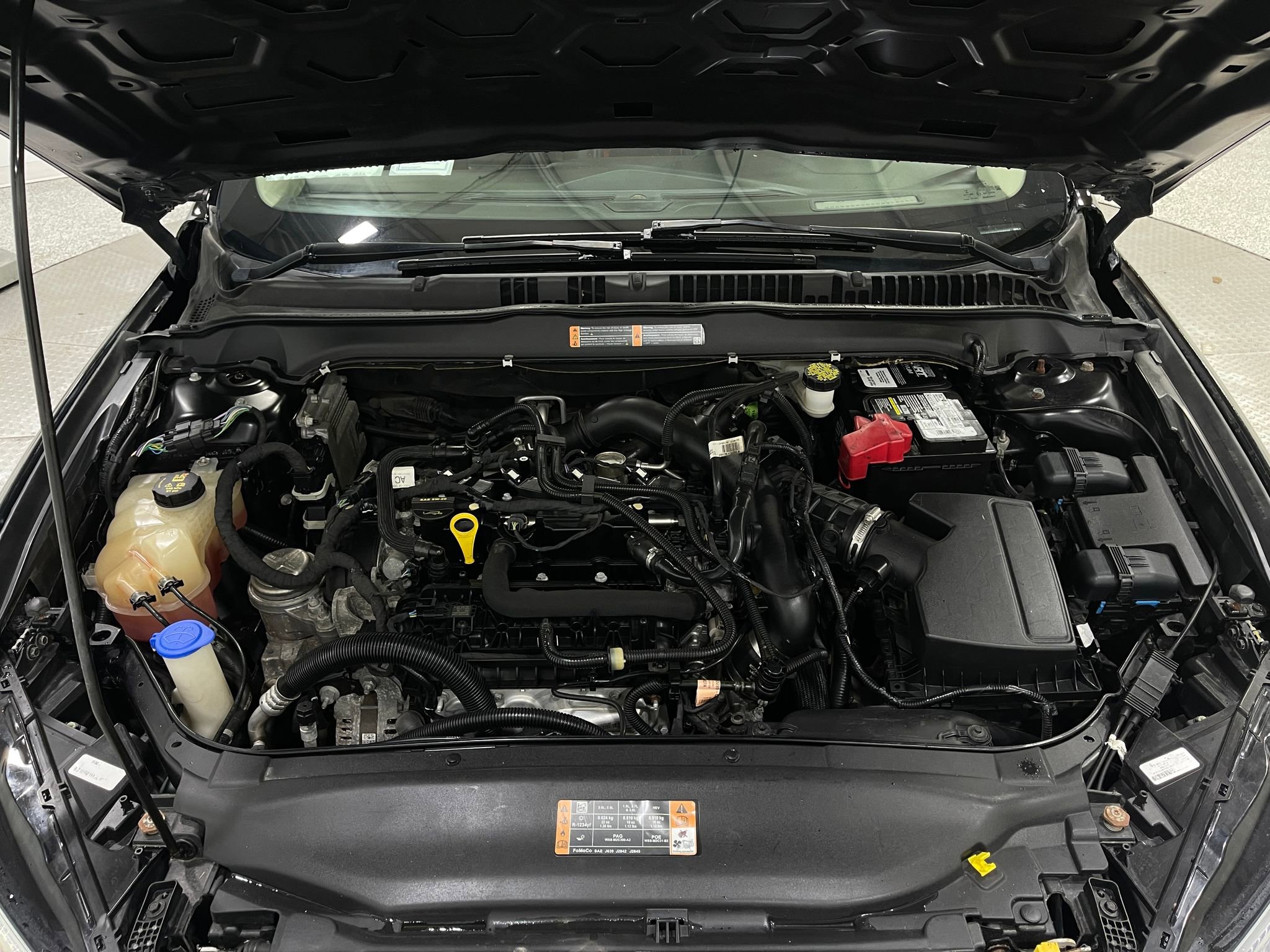 Used 2019 Ford Fusion SEL FWD image 25