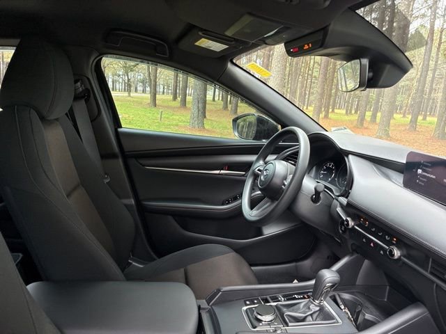 Used 2023 MAZDA MAZDA3 s image 23