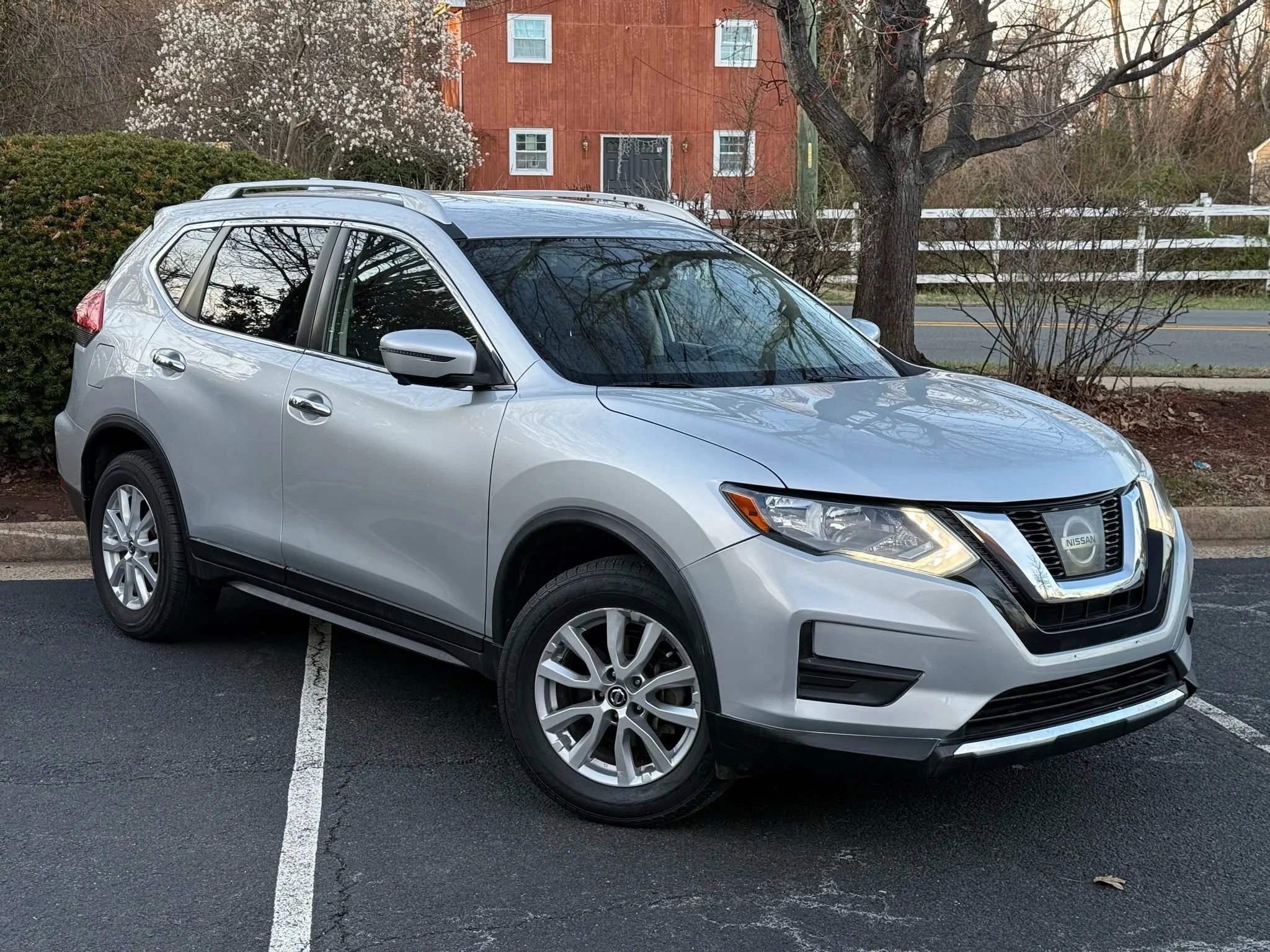 Used 2017 Nissan Rogue SV w/ SV Premium Package