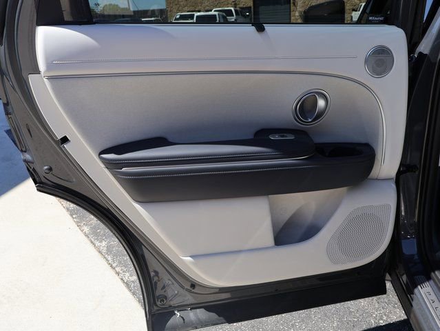 Used 2026 Hyundai Palisade Calligraphy image 19