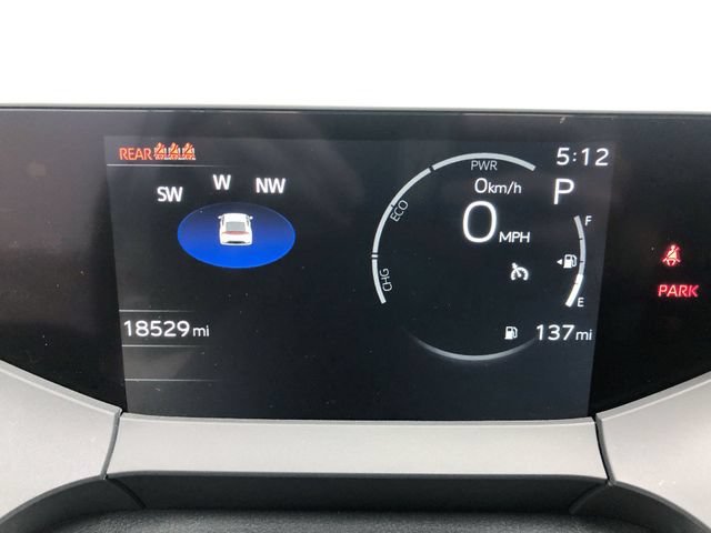 Used 2024 Toyota Prius XLE FWD image 18