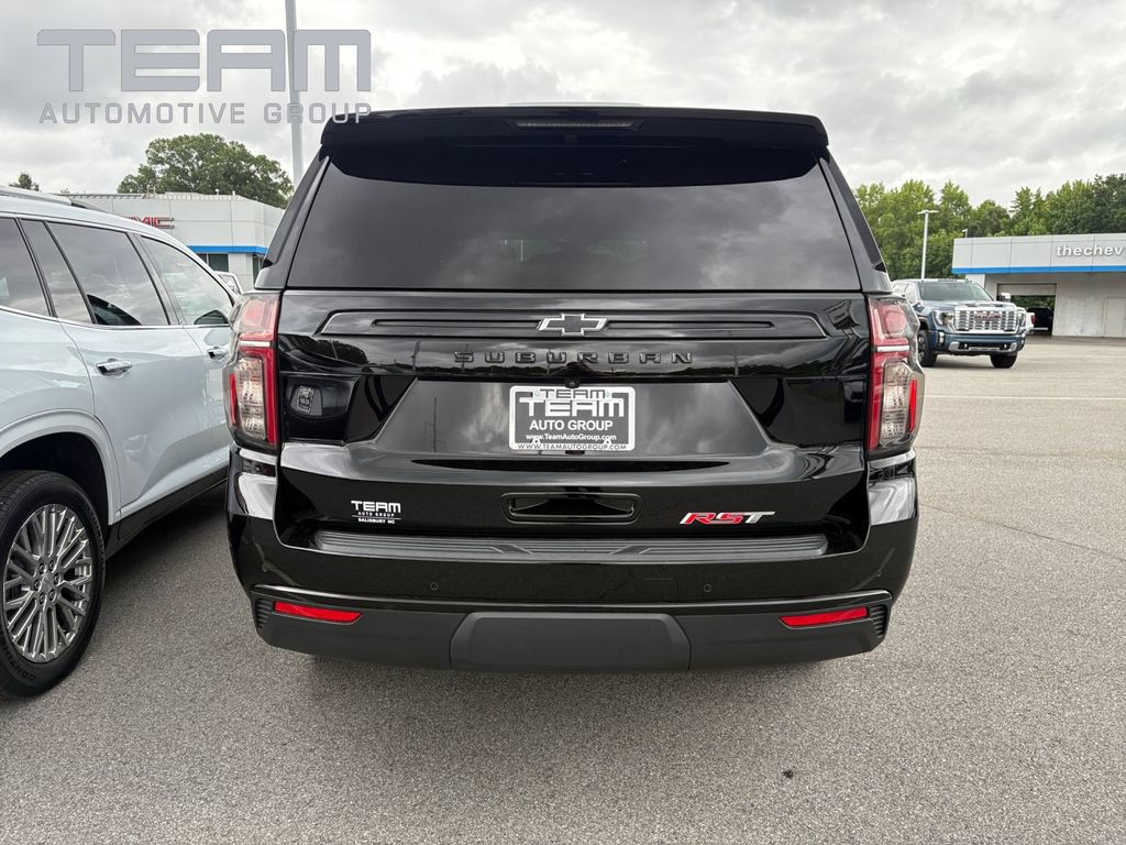 Used 2023 Chevrolet Suburban RST w/ Max Trailering Package AWD/4WD image 30