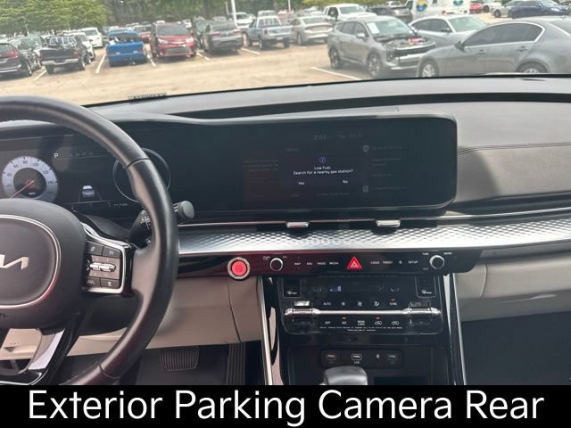 Used 2024 Kia Carnival SX Prestige FWD image 25