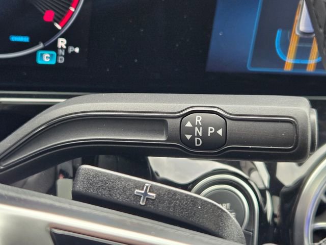 Certified 2025 Mercedes-Benz GLA 250 4MATIC image 32