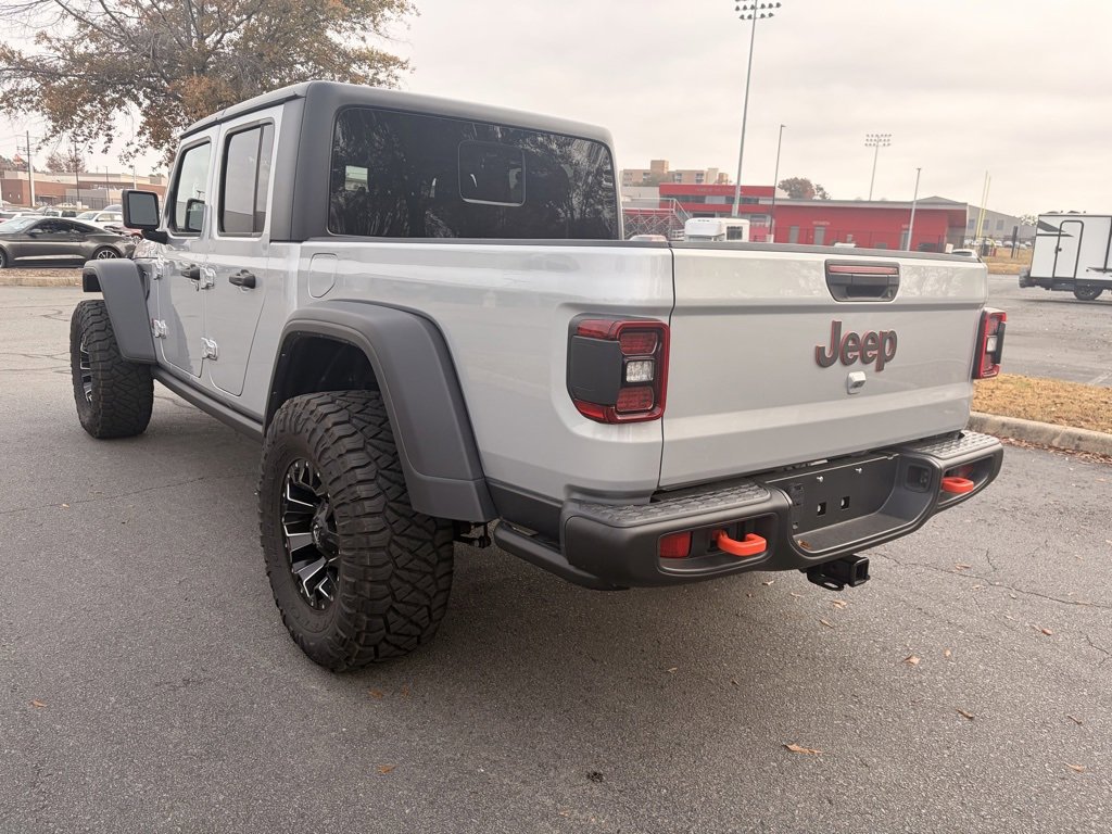 Used 2024 Jeep Gladiator Mojave w/ Steel Bumper Group image 5