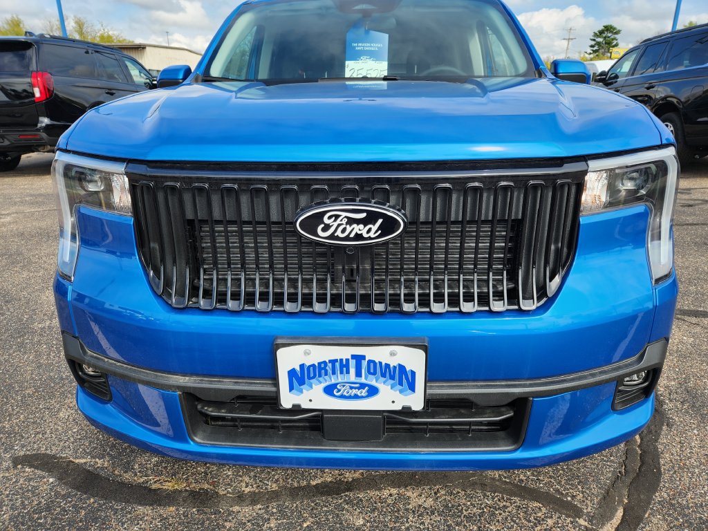 Used 2025 Ford Maverick Lobo AWD/4WD image 4