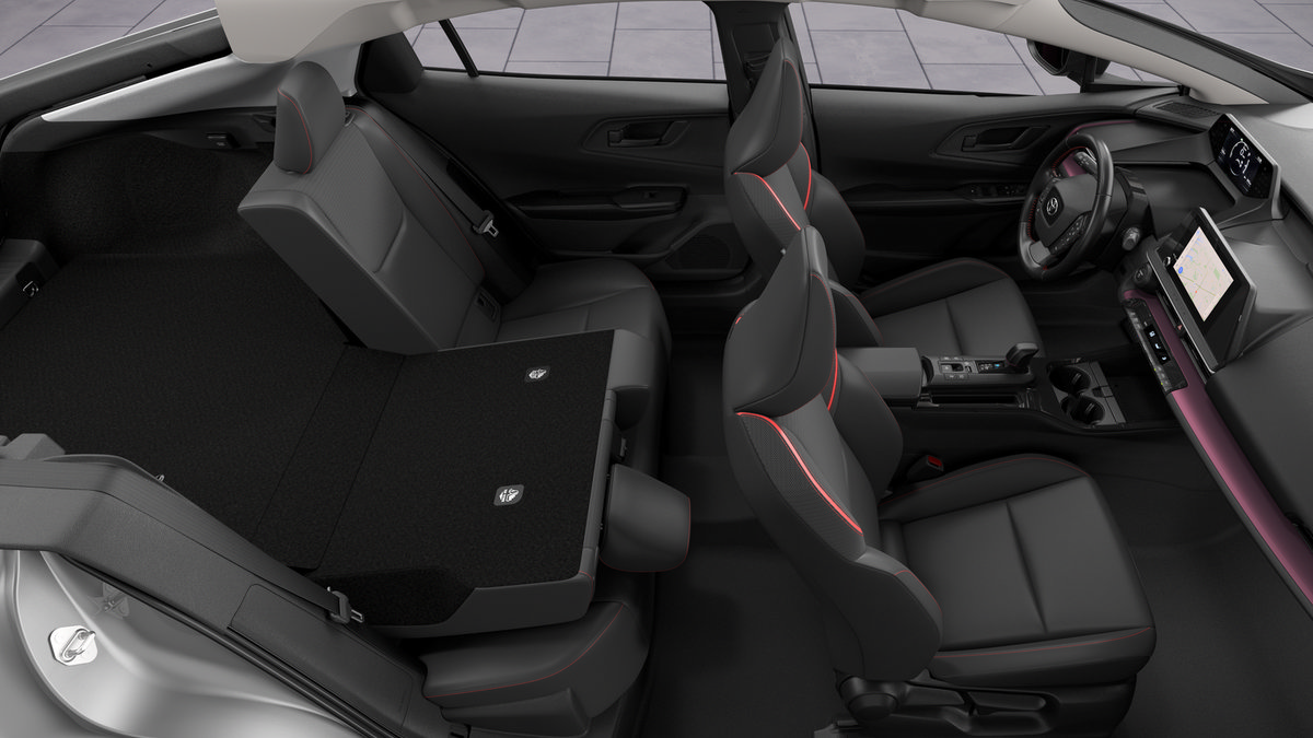 New 2026 Toyota Prius Plug-In Hybrid FWD image 5
