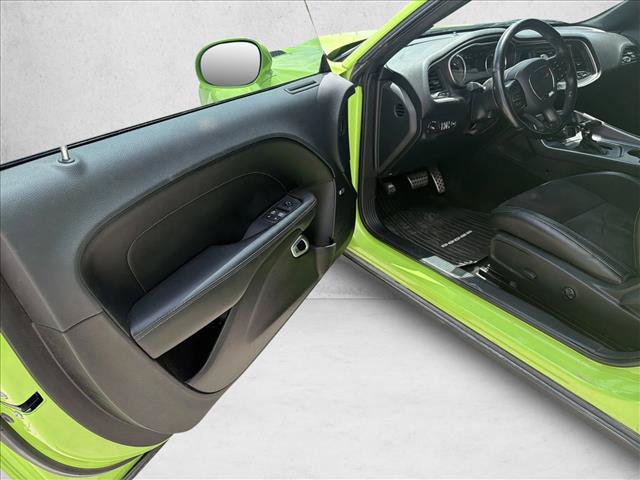 Used 2019 Dodge Challenger R/T Scat Pack RWD image 9