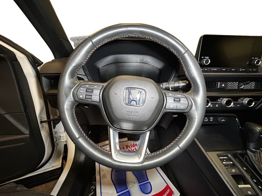 Used 2025 Honda CR-V Sport image 12