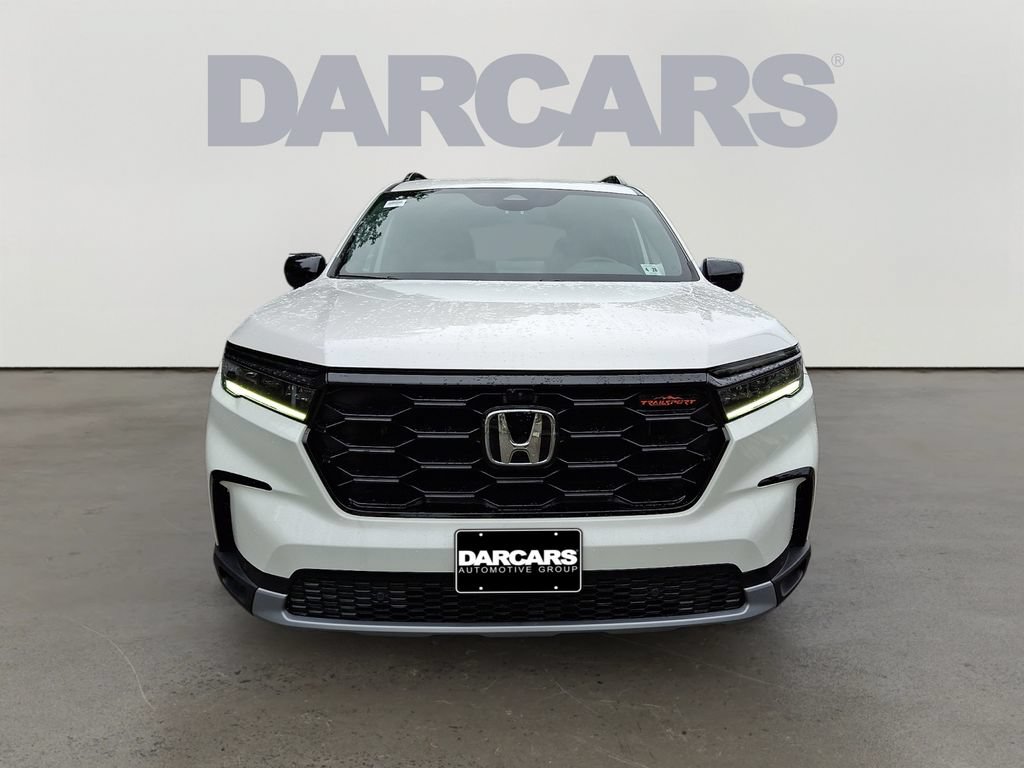 Certified 2023 Honda Pilot TrailSport image 2